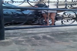 Descargar videos porno de holandesas con ropa sexo 3gp