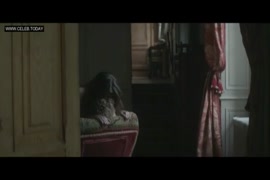 Varios hombres ayaculan dentro de mujer por maldad