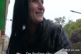 Mujeres en minifaldas en sala masajes videos xnxx