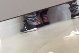 Madre e hijo pasan la noche juntos xno