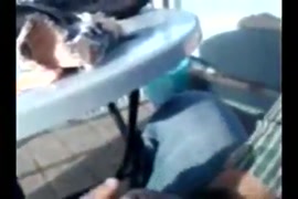 Desvirgando jovenes venezolanas